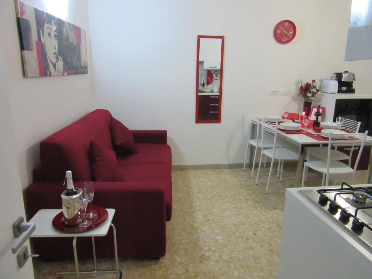 I Gioielli Di Perugia - Palazzo 1 - Via Deliziosa - Alloggi E Camere In Centro Storico Eksteriør bilde